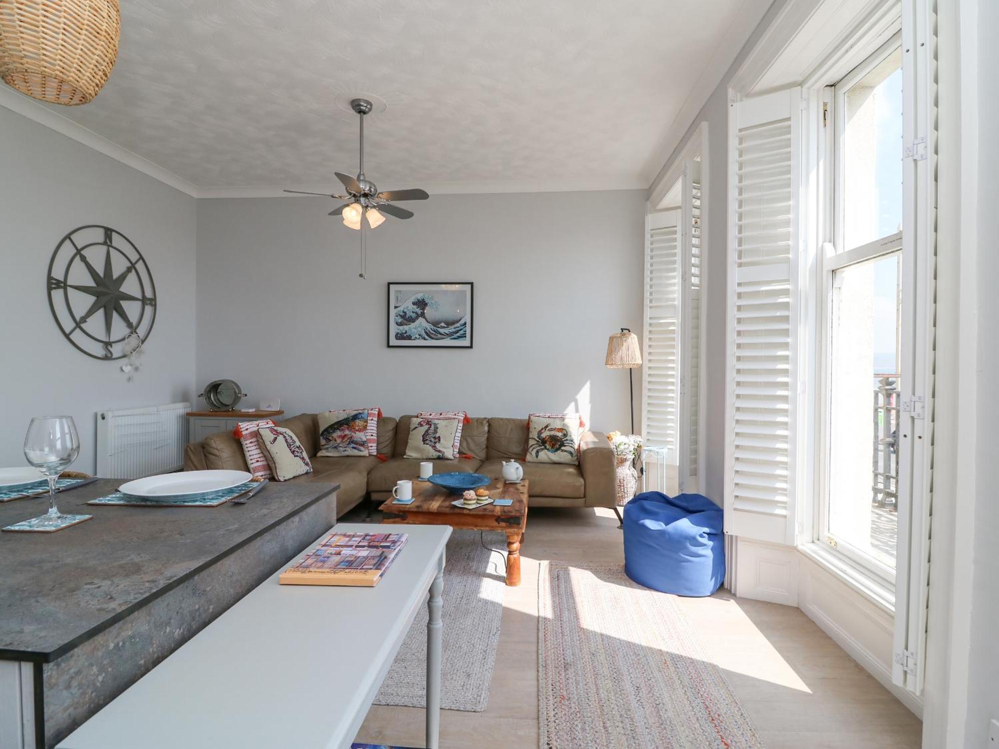 Sunrise Apartment Уэймут Экстерьер фото